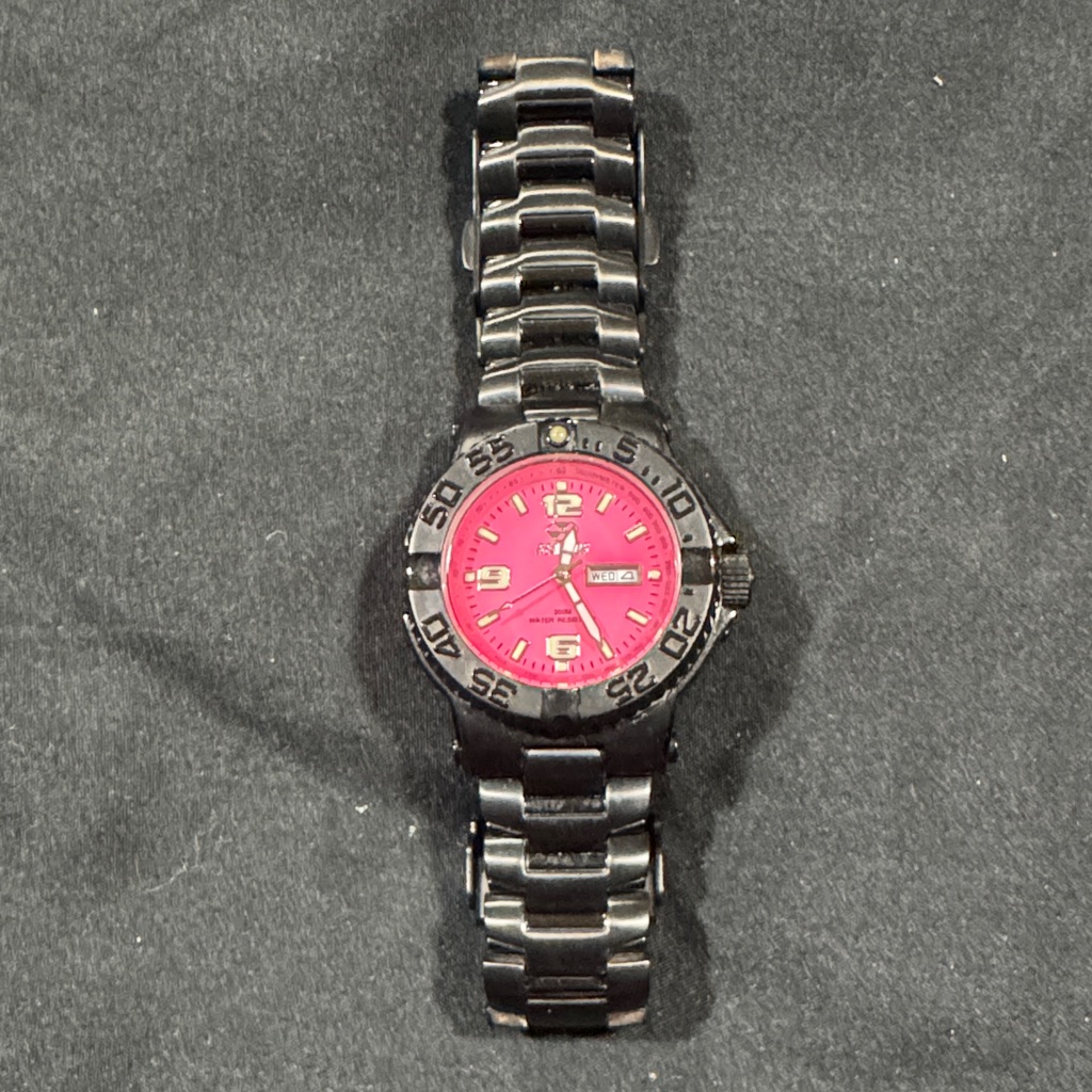 Pink Dial Stainless Steel Watch Pink Dial Stainless Steel Watch
